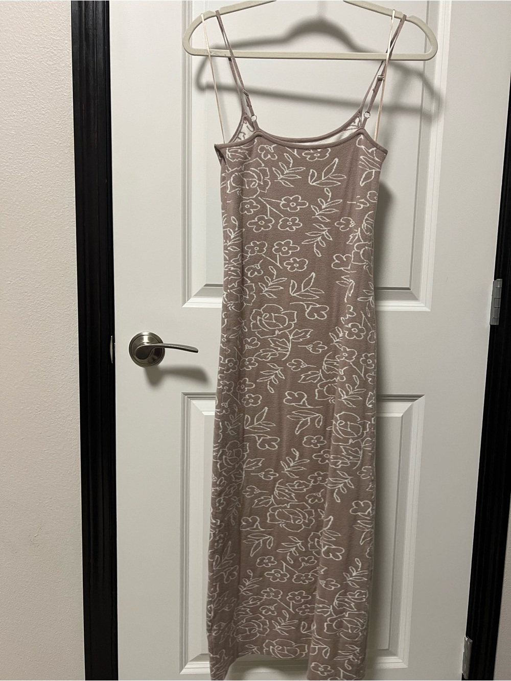 Taupe Floral Midi Slip Dress with Spaghetti Straps - Picture 4 of 6